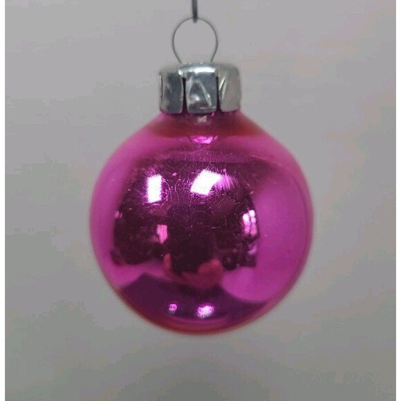 Vintage East Germany Glass Christmas Ornament Pink - Picture 2 of 4